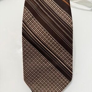 Classic vintage Anderson Little men's tie